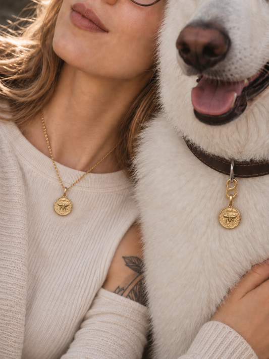 【 PANSTUDIO 】Vintage Badge Matching Necklace Set – Gold Pendant Jewelry